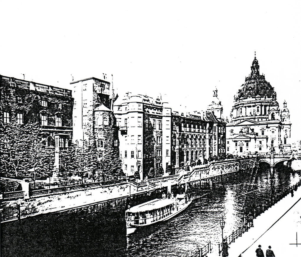 Blick auf das KWI (Rückseite des Berliner Schlosses) Blick auf das KWI (Rückseite des Berliner Schlosses)