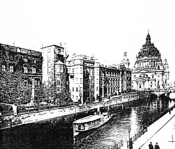 Blick auf das KWI (Rückseite des Berliner Schlosses) Blick auf das KWI (Rückseite des Berliner Schlosses)