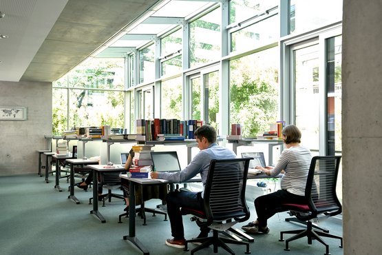 Profil und Bestand der Bibliothek