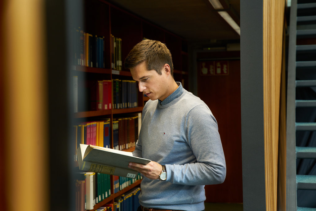 Self-financed Research Stay
