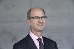 Institutsdirektor Ralf Michaels