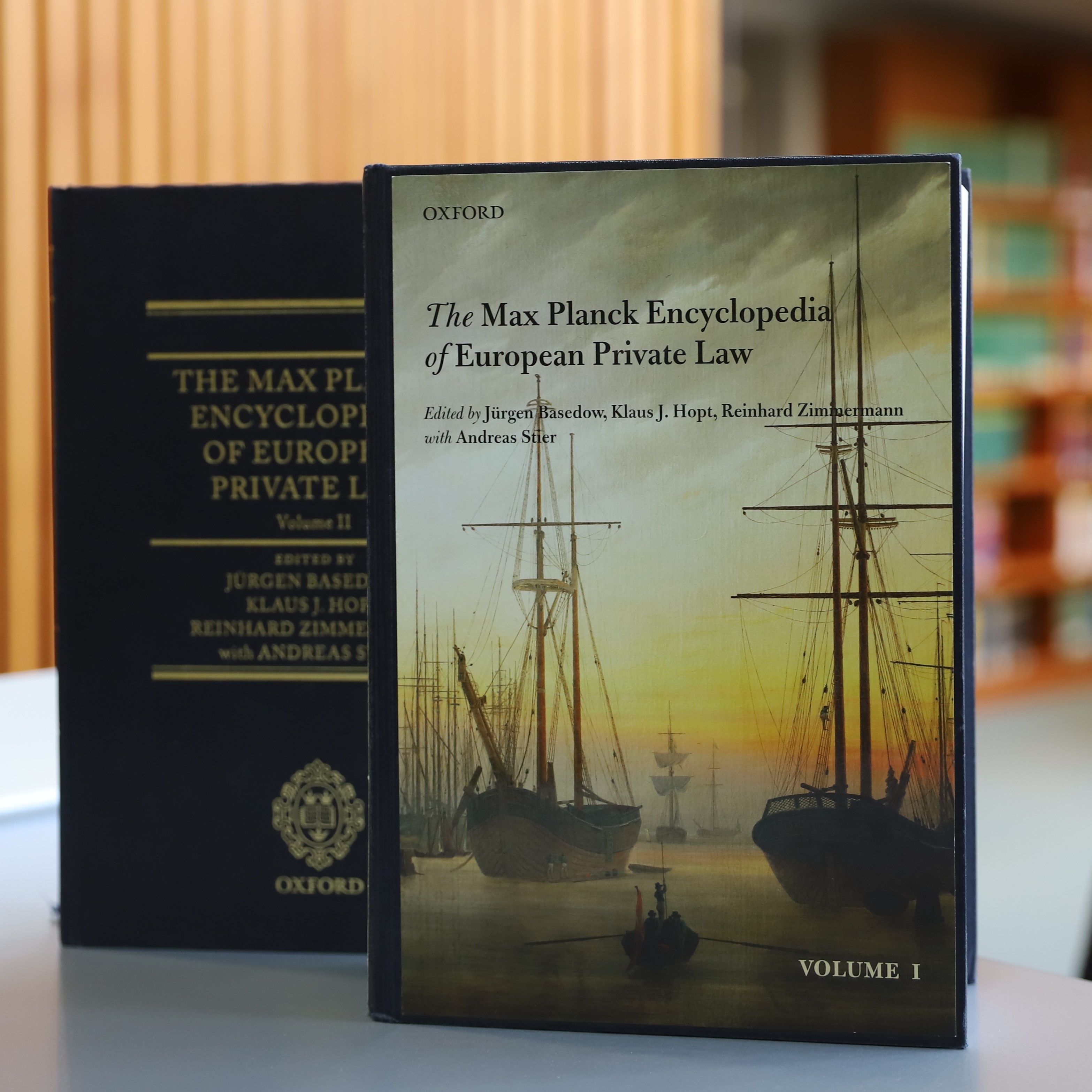 Jürgen Basedow, Klaus J. Hopt, Reinhard Zimmermann (Hg.), The Max Planck Encyclopedia of European Private Law, 2 Bände, Oxford University Press, Oxford 2012, XXXVIII + 1949 S. Jürgen Basedow, Klaus J. Hopt, Reinhard Zimmermann (Hg.), The Max Planck Encyclopedia of European Private Law, 2 Bände, Oxford University Press, Oxford 2012, XXXVIII + 1949 S.