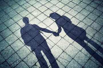 Early marriage in the constitutional spotlight