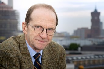 Prof. Dr. Reinhard Zimmermann Prof. Dr. Reinhard Zimmermann