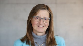 Claudia Holland, Head of the Library Claudia Holland, Head of the Library