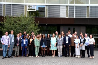 Teilnehmer*innen der Summer School „Populism and the New Foreign Relations Law“ Teilnehmer*innen der Summer School „Populism and the New Foreign Relations Law“