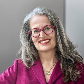 Porträt der Institutsdirektorin Prof. Dr. Anne Röthel