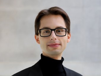 Dr. Felix Aiwanger Dr. Felix Aiwanger