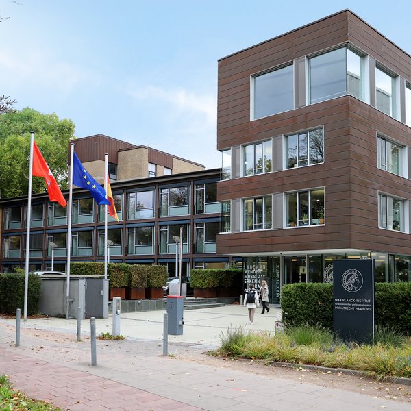Institutsgebäude