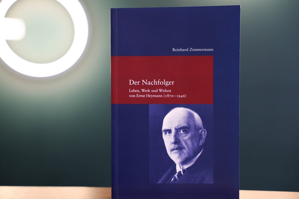 Cover: Reinhard Zimmermann, Der Nachfolger – Leben, Werk und Wirken von Ernst Heymann (1870-1946)