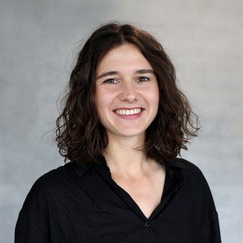 Porträt Lisa Schuster