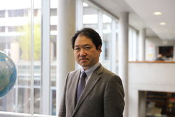 Professor Hiroo Sono (Universität Hokkaido, Sapporo, Japan)